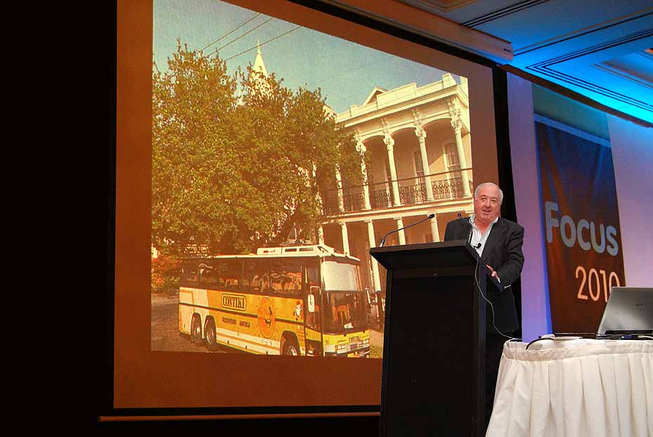 Founder of Contiki, the inspirational John Anderson - Image 35 Provision Focus 2010 Congress Gallery (40)