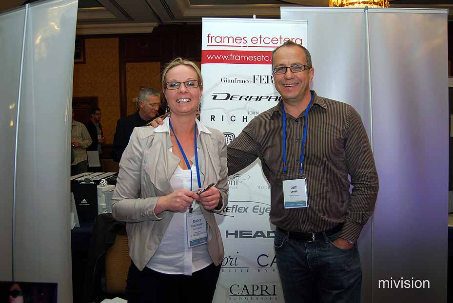 Debra Chernovsky and Jeff Levin from Frames Etc - Image 49 Provision Focus 2010 Congress Gallery (40)
