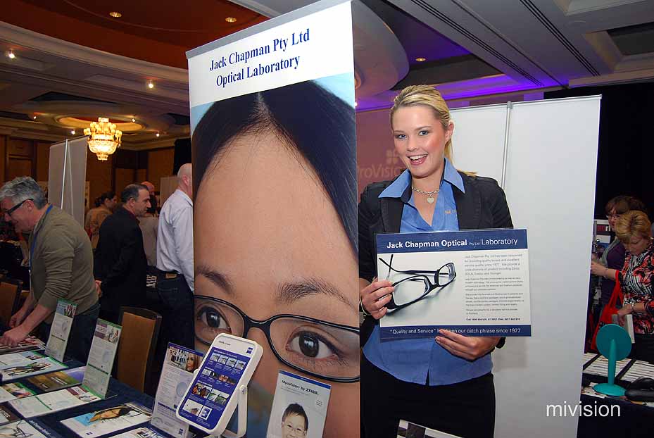 Jack Chapman Optical Lab - Image 63 Provision Focus 2010 Congress Gallery (40)