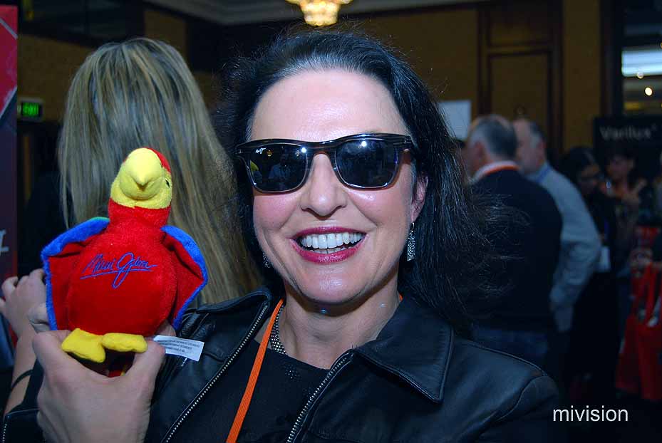 Narelle Hine and her wingman models Maui Jim - Image 72 Provision Focus 2010 Congress Gallery (40)
