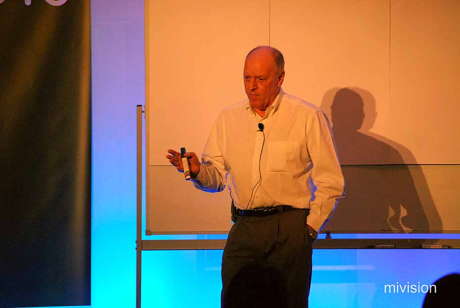 Breakfast with Key Note Speaker John Lees - Image 76 Provision Focus 2010 Congress Gallery (40)
