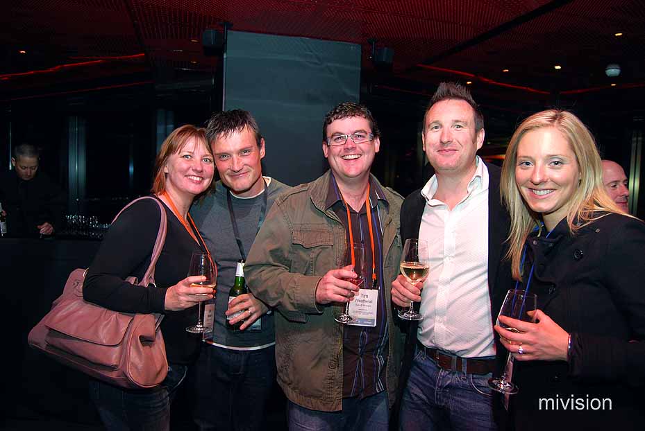 Lisa Bakker, Brad McArthur, Tim Weatherall, Brad Bairstow (Hoya) and Sarah Haggerty (Bauch and Lomb) at the Eureka SkyBar - Image 12 Provision Focus 2010 Congress Gallery (40)
