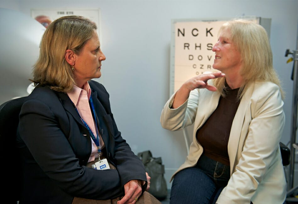 Bionic Eye Prototype Implanted into Patient - Image 2 (3046)
