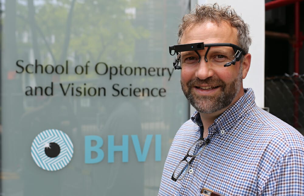 wearable-tech-to-shed-light-on-myopia-mivision