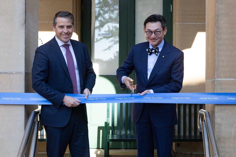 Minister for Health, Ryan Park and Professor Andrew Chang cutting the ribbon on the Gadigal Eye Clinic
