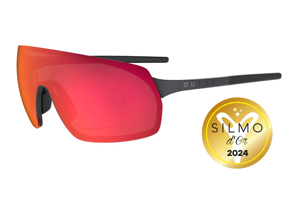Acuity sunglasses with silmo d'or award logo