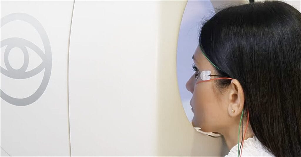 Patient undergoing pattern electroretinogram testing