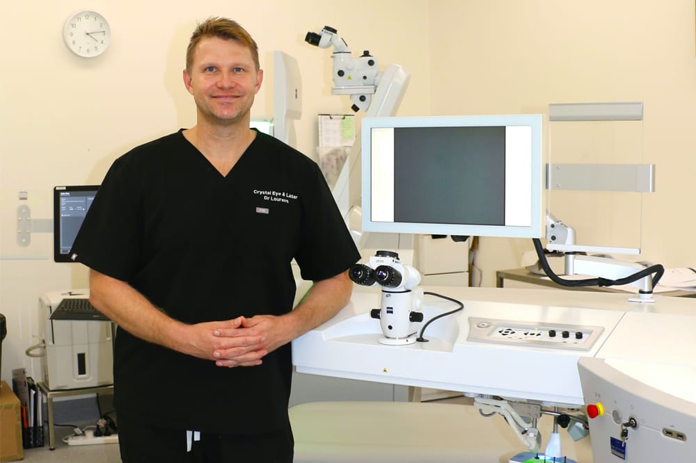 Dr Lourens van Zyl provides presbyond for presbyopia patients.