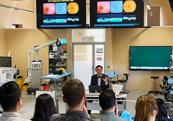 Professor Andrew Chang teaching at the Sydney Eye Hospital's Eye Schools, training ophthalmic surgeons.