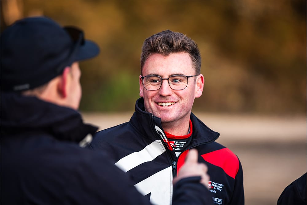 Harry Bates in Shamir frames