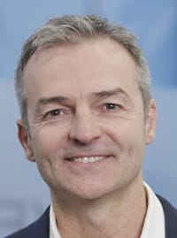 Dr Anton van Heerden 
