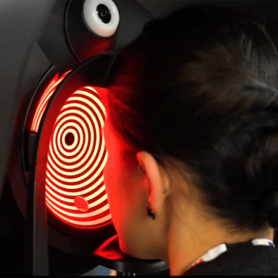 Using a Dneye scanner.