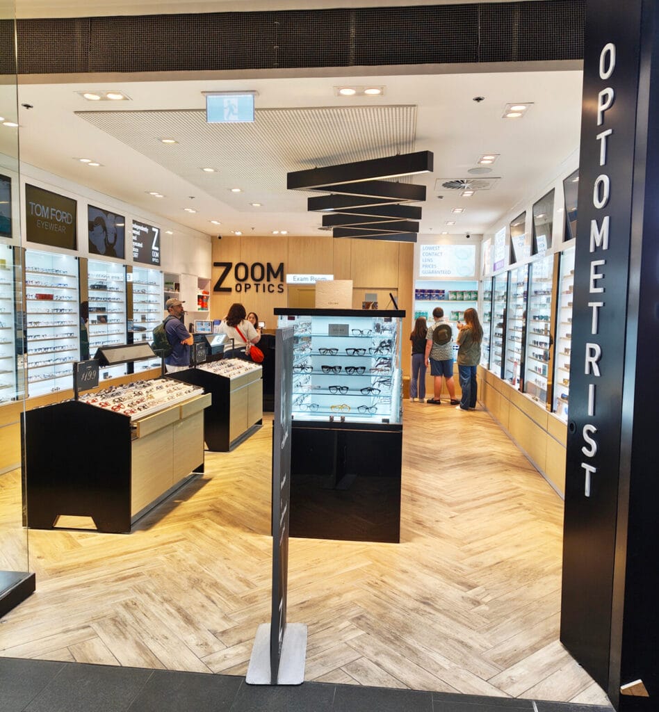 Zoom optical store