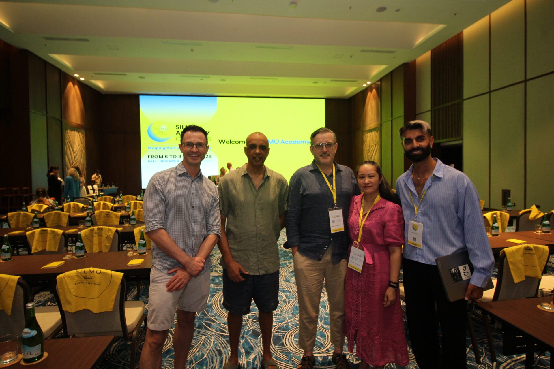 Mark Nevin (AUS), Prof. Eric Papas (AUS), Dr. Grant Hannaford (AUS), Dr. Thao Hannaford (AUS) & Jason Dhana (NZ)