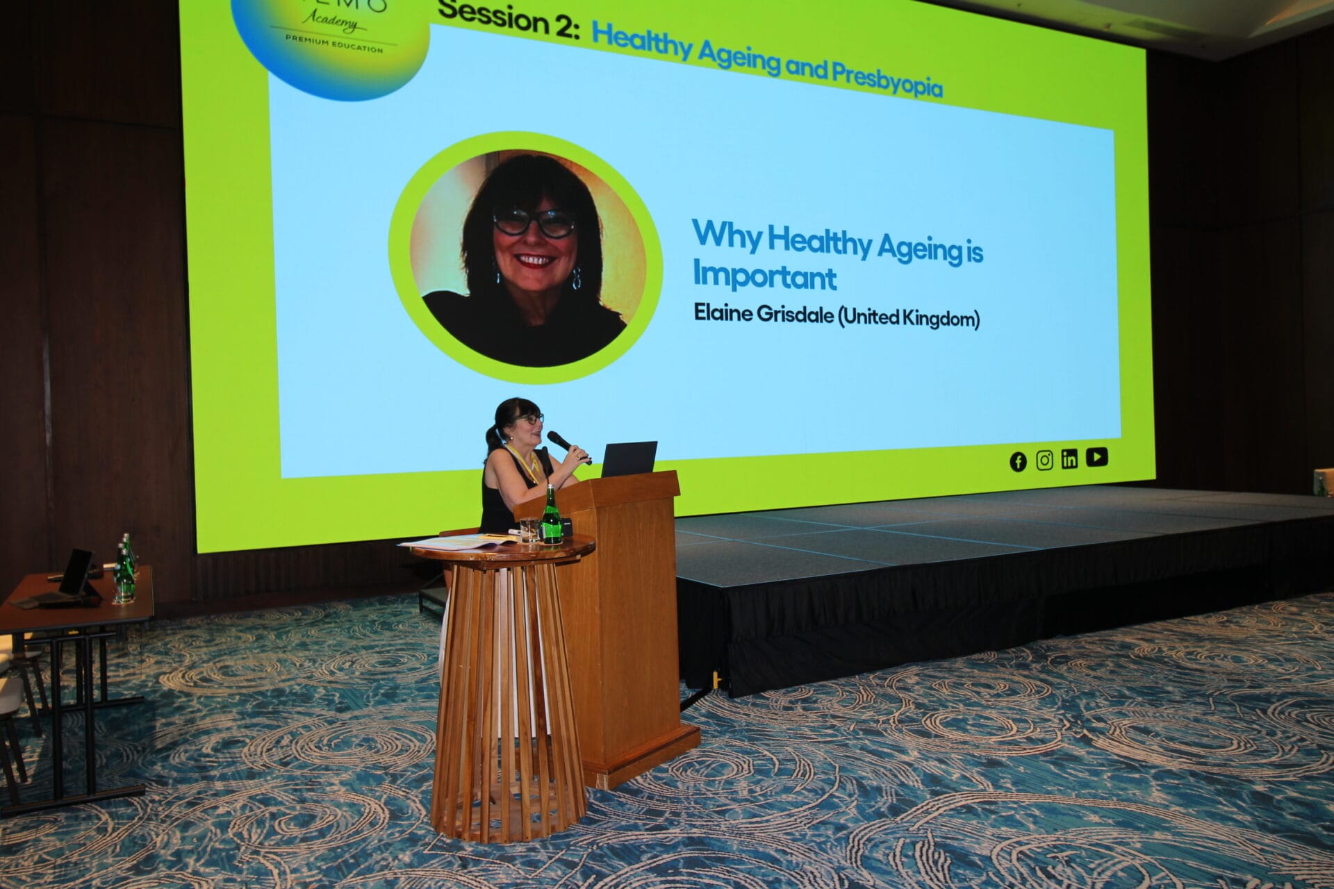 Elaine Grisdale (UK) Scientific Director of Silmo Academy